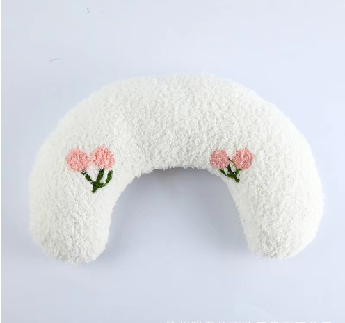 Pet pillow, cat U-shaped pillow, dog pillow, neck protection, deep sleep toy, pet crescent pillow
